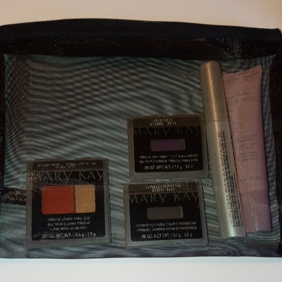 3 Black Mesh Cosmetic Travel Bags - Picture 2 of 3